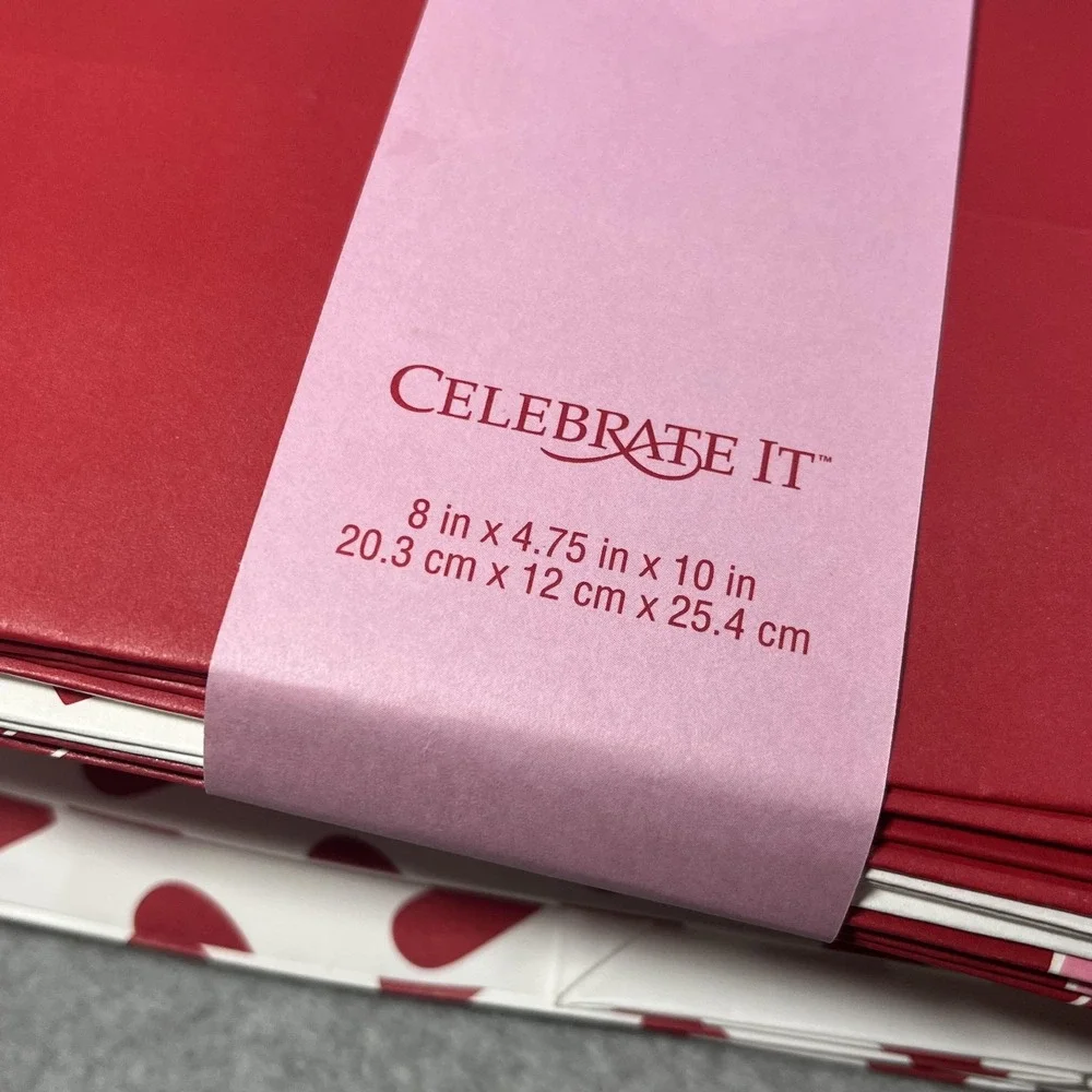 Celebrate It Valentine's Day‎ Medium Gift Bags 2+ Pack Hearts Arrows Party Favor